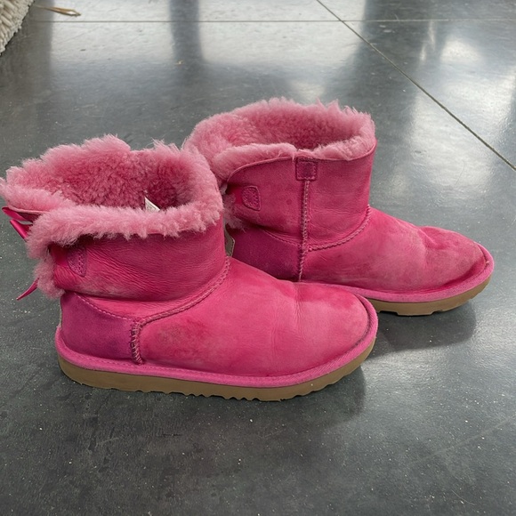 Cozy Pink Shearling Boots - Picture 5 of 6